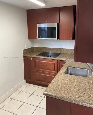 141 W 26th Street Hialeah FL 33010