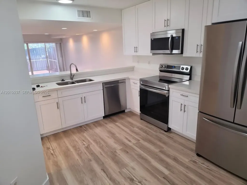 1325 NW 124th Avenue Pembroke Pines FL 33026