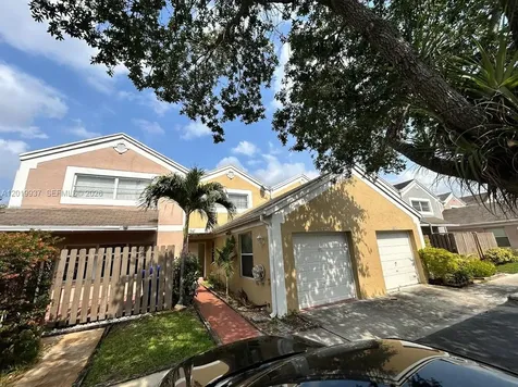 1325 NW 124th Avenue Pembroke Pines FL 33026