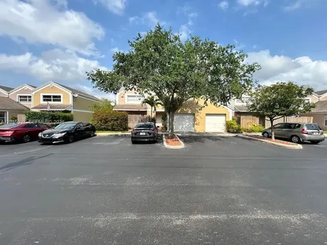 1325 NW 124th Avenue Pembroke Pines FL 33026