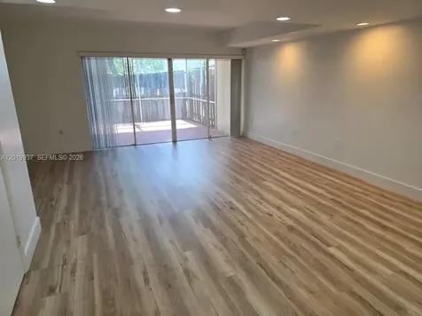 1325 NW 124th Avenue Pembroke Pines FL 33026