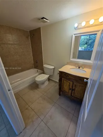 2647 NW 25th Avenue Miami FL 33142