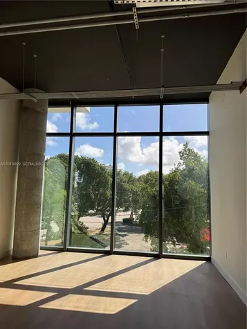 21290 Biscayne Boulevard Aventura FL 33180