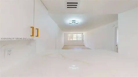1333 E Hallandale Beach Boulevard Hallandale Beach FL 33009