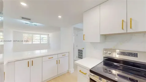 1333 E Hallandale Beach Boulevard Hallandale Beach FL 33009