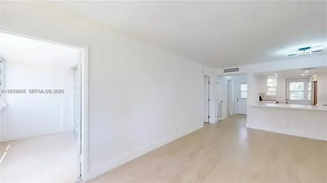 1333 E Hallandale Beach Boulevard Hallandale Beach FL 33009