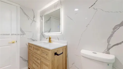 1333 E Hallandale Beach Boulevard Hallandale Beach FL 33009