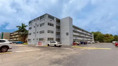 1333 E Hallandale Beach Boulevard Hallandale Beach FL 33009