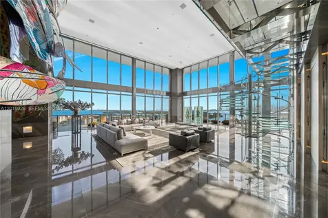 800 S Pointe Drive Miami Beach FL 33139