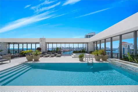 800 S Pointe Drive Miami Beach FL 33139