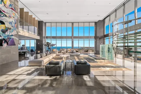 800 S Pointe Drive Miami Beach FL 33139