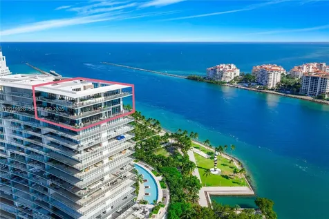 800 S Pointe Drive Miami Beach FL 33139