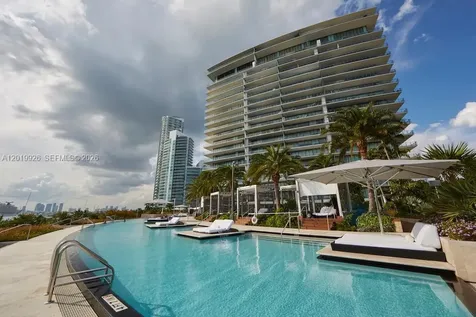 800 S Pointe Drive Miami Beach FL 33139