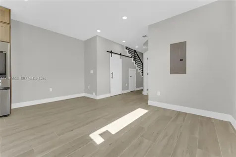 1816 NW 49th Street Miami FL 33142
