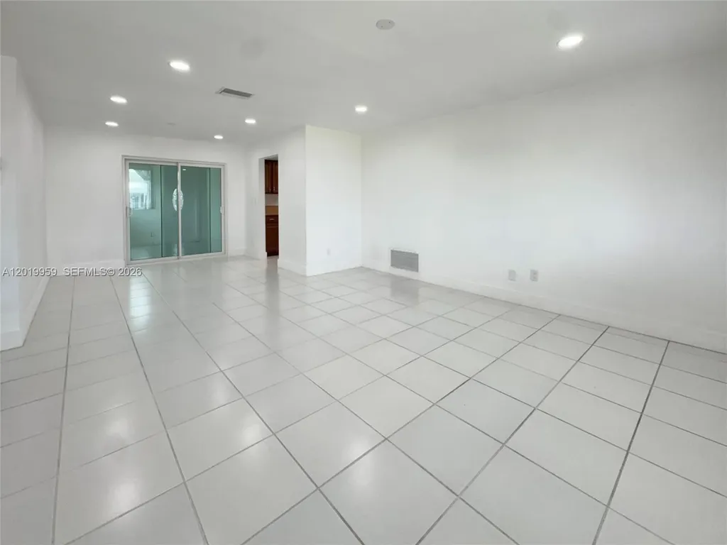 310 Leisure Boulevard Pompano Beach FL 33064