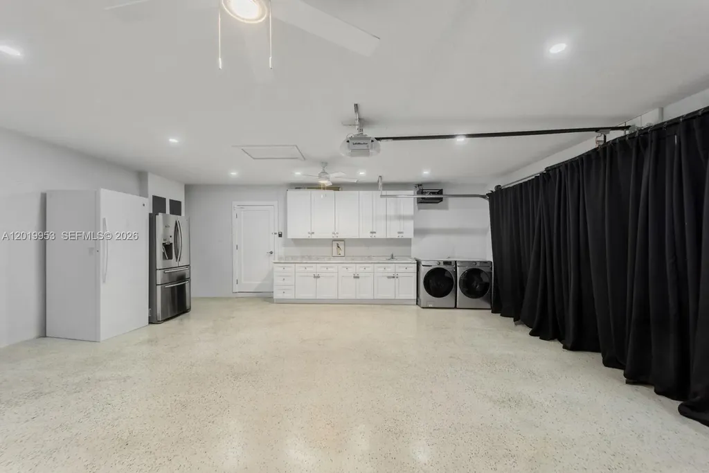 600 NE 4th Street Pompano Beach FL 33060