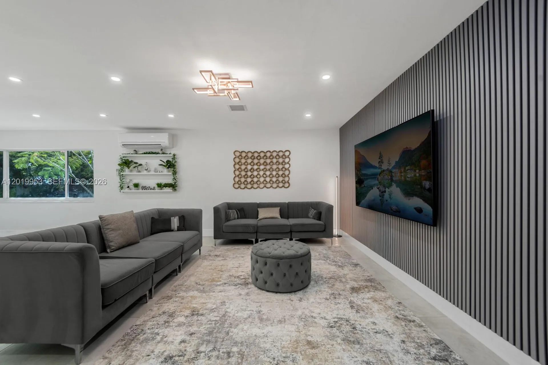 600 NE 4th Street Pompano Beach FL 33060