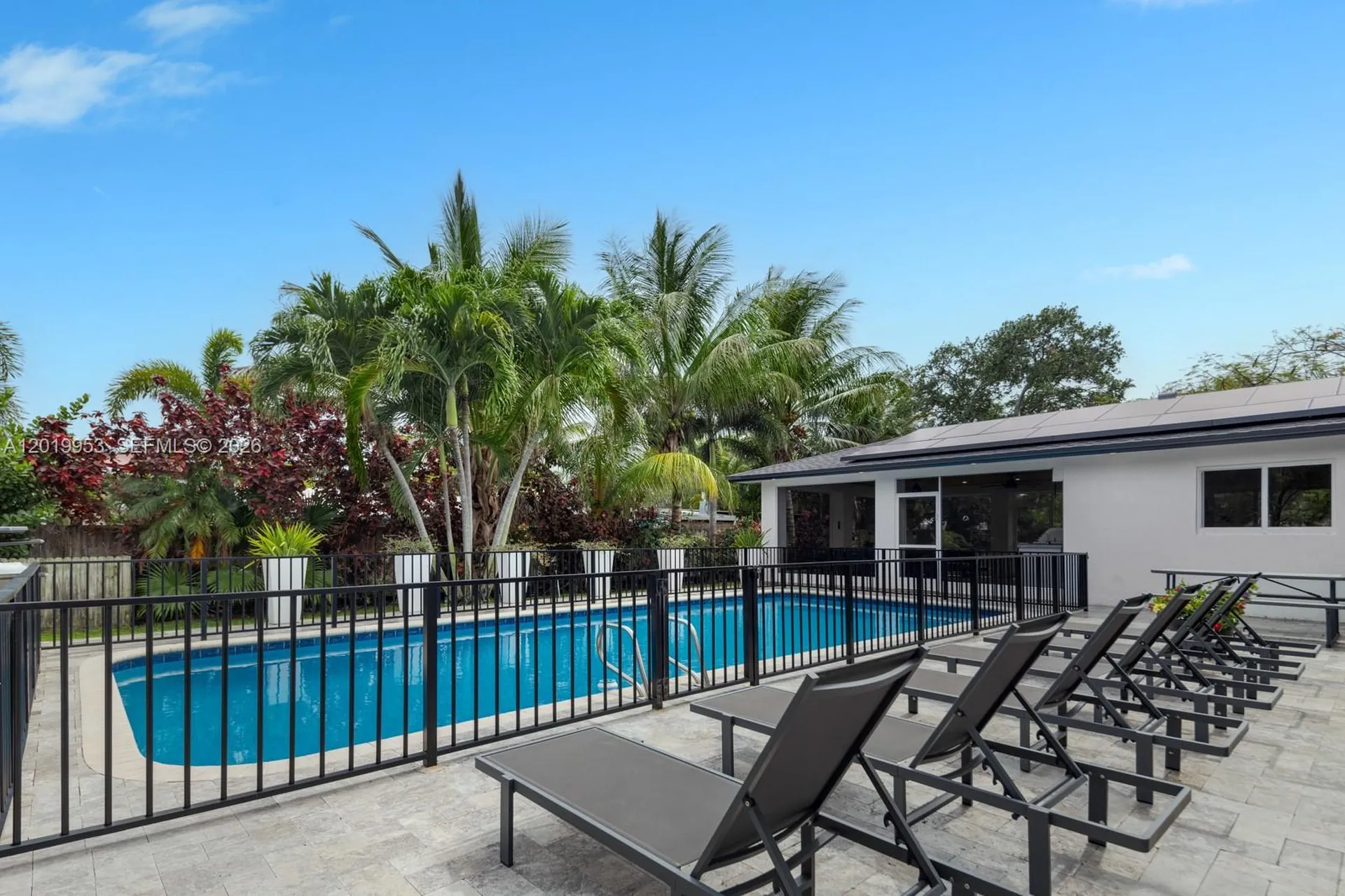 600 NE 4th Street Pompano Beach FL 33060