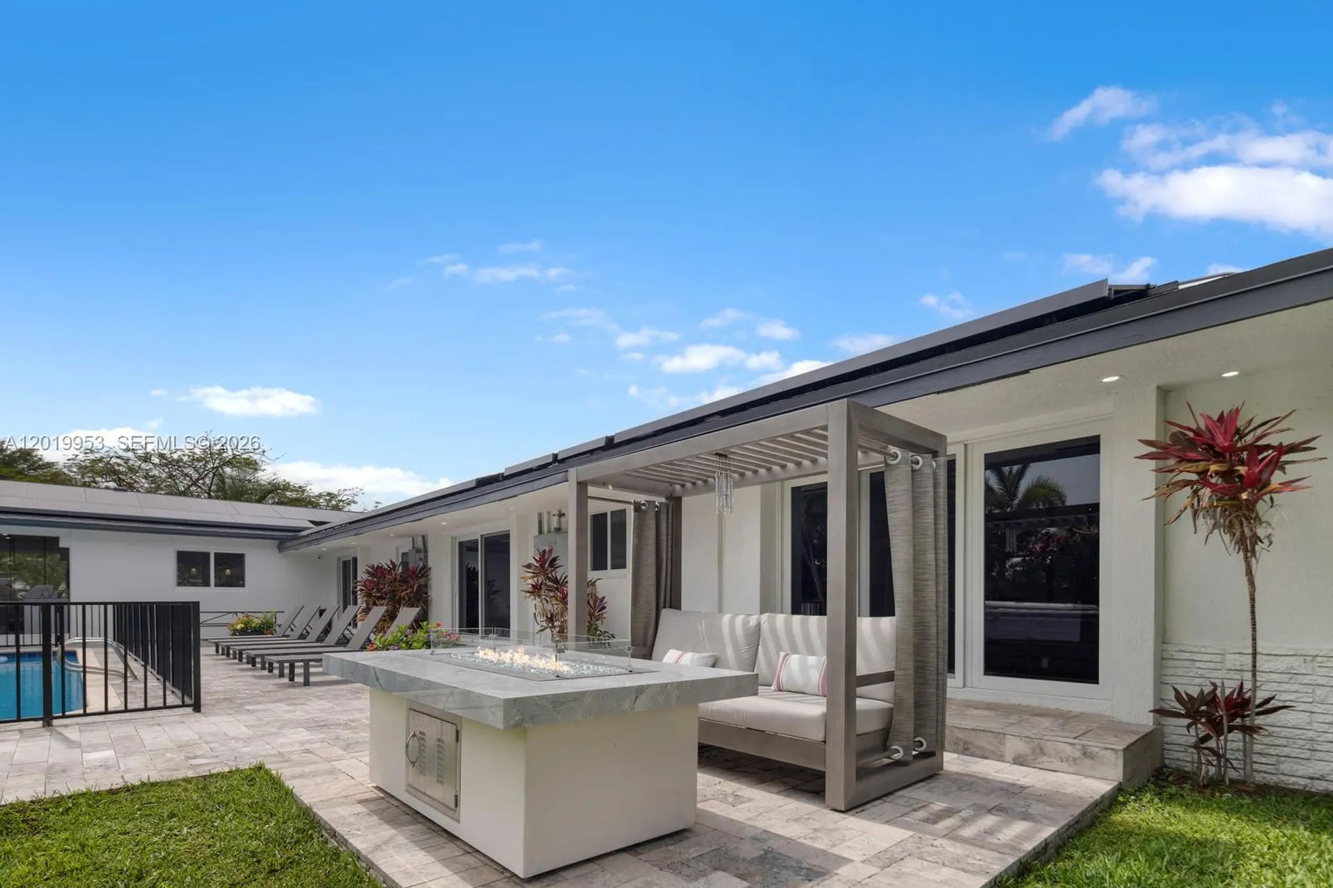 600 NE 4th Street Pompano Beach FL 33060