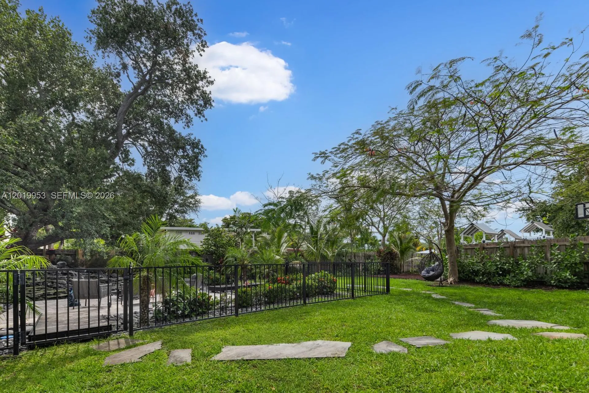 600 NE 4th Street Pompano Beach FL 33060