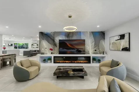 600 NE 4th Street Pompano Beach FL 33060