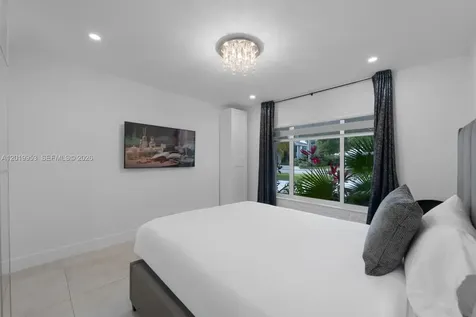 600 NE 4th Street Pompano Beach FL 33060