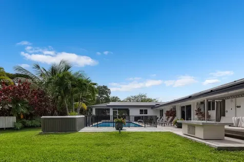 600 NE 4th Street Pompano Beach FL 33060