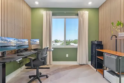 2920 SW 25th Terrace Miami FL 33133