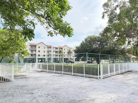 8200 SW 210th Street Cutler Bay FL 33189