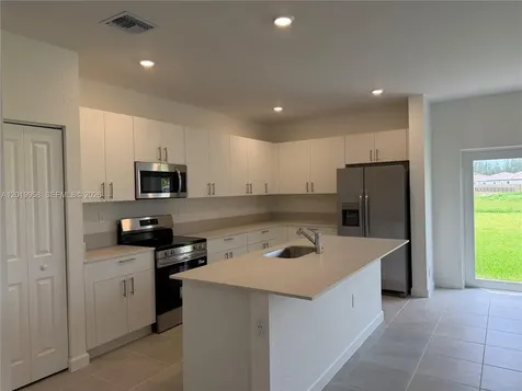 2384 SE 29th Drive Homestead FL 33035