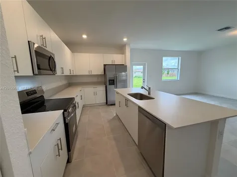 2384 SE 29th Drive Homestead FL 33035