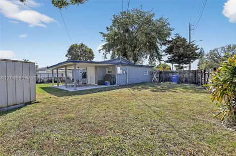6791 Scott Street Hollywood FL 33024