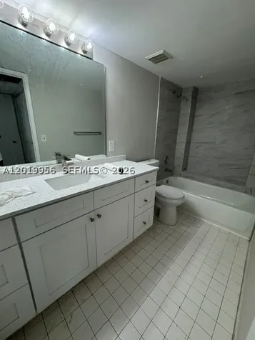 8323 Lake Drive Doral FL 33166