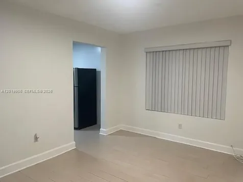 221 SW 9 Avenue Miami FL 33130