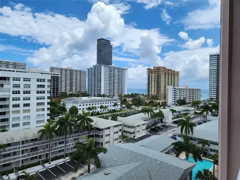 3161 S Ocean Drive Hallandale Beach FL 33009
