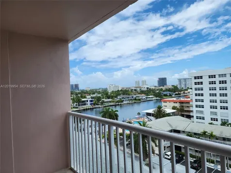 3161 S Ocean Drive Hallandale Beach FL 33009