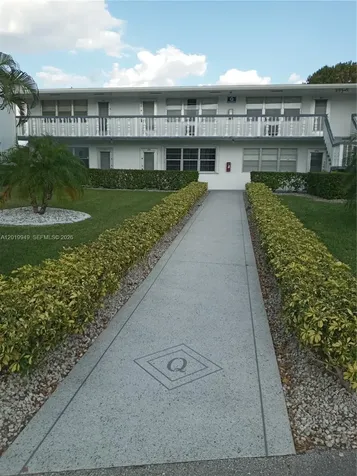 390 Windsor Q West Palm Beach FL 33417