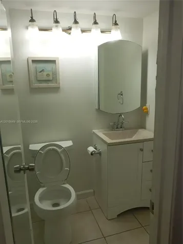 390 Windsor Q West Palm Beach FL 33417