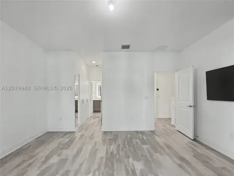 4527 NW 83rd Path Doral FL 33166