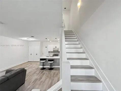 4527 NW 83rd Path Doral FL 33166