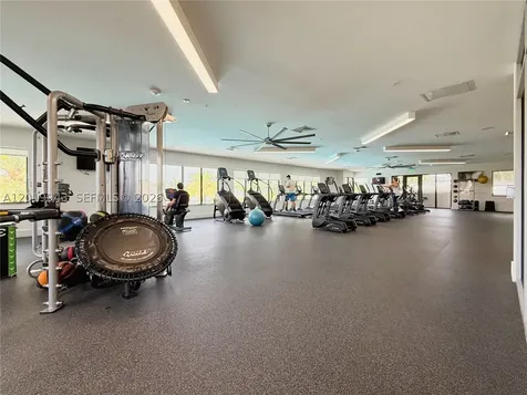 4527 NW 83rd Path Doral FL 33166