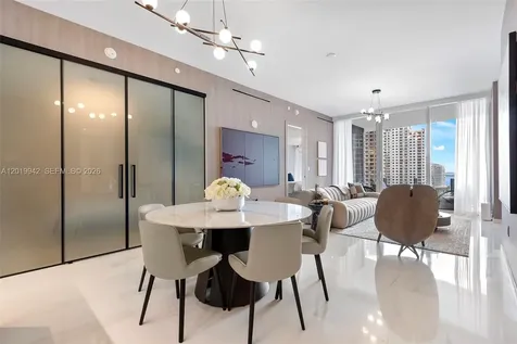 300 Biscayne Blvd Way Miami FL 33131