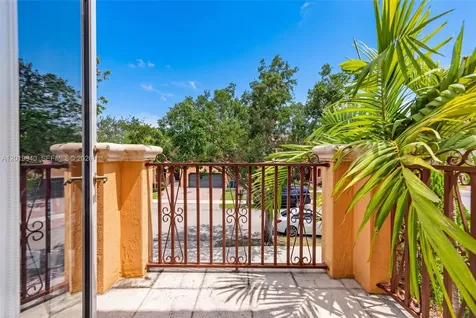 2631 SW 153rd Path Miami FL 33185