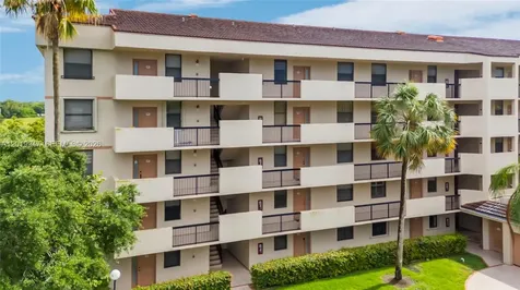 2768 Carambola Circle S Coconut Creek FL 33066