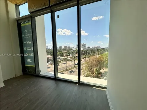 21290 Biscayne Boulevard Aventura FL 33180