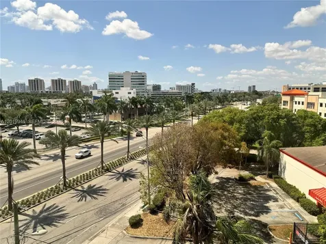 21290 Biscayne Boulevard Aventura FL 33180