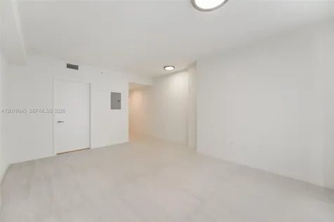 77 5th Street Miami FL 33131
