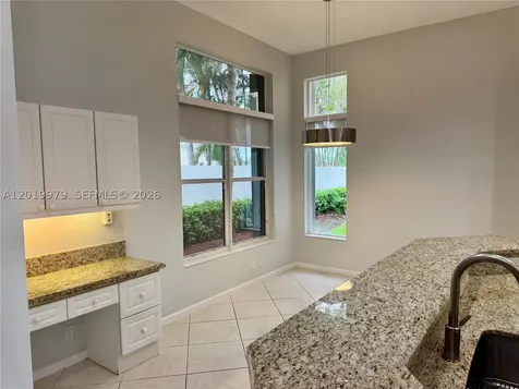 2525 Bay Pointe Court Weston FL 33327