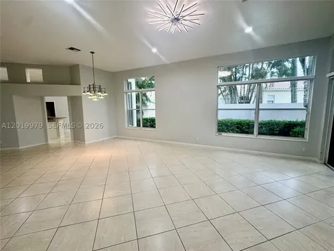 2525 Bay Pointe Court Weston FL 33327