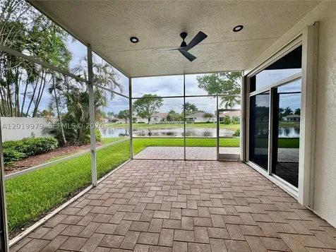 2525 Bay Pointe Court Weston FL 33327